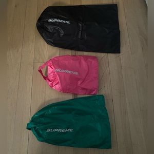 Supreme 2017 Nylon ditty bag box logo set of three